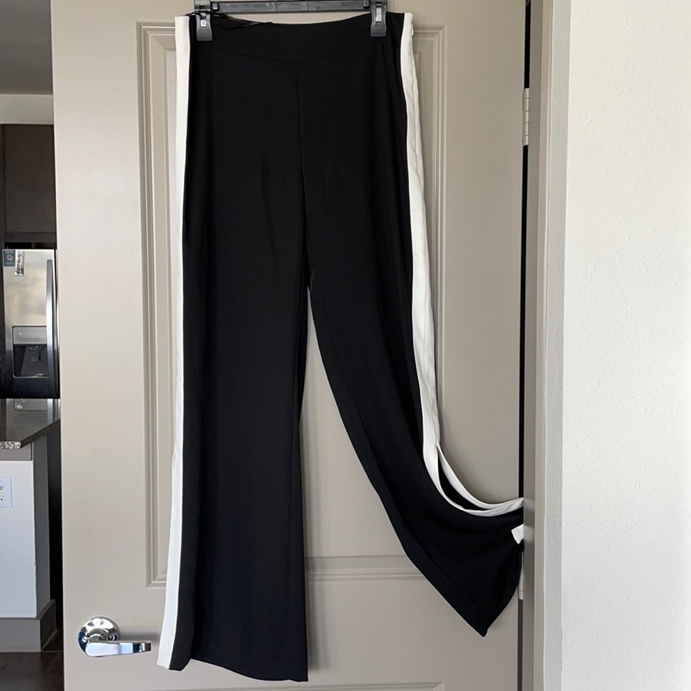 Gianni Bini flowy pants